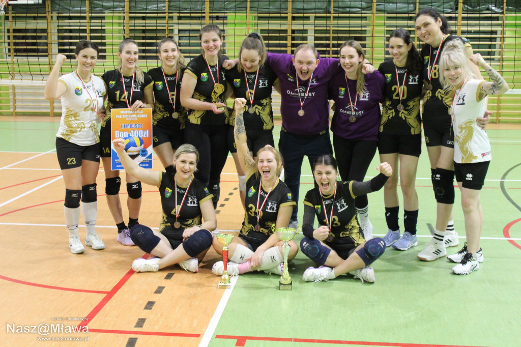 Turniej kobiet Hala w Szreńsku