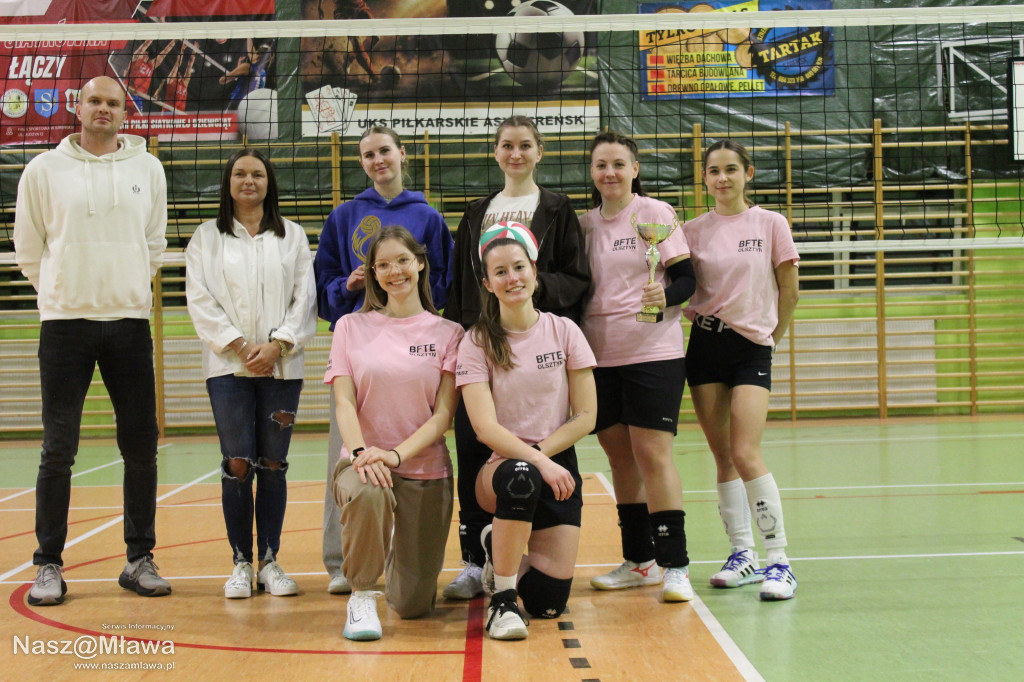 Turniej kobiet Hala w Szreńsku