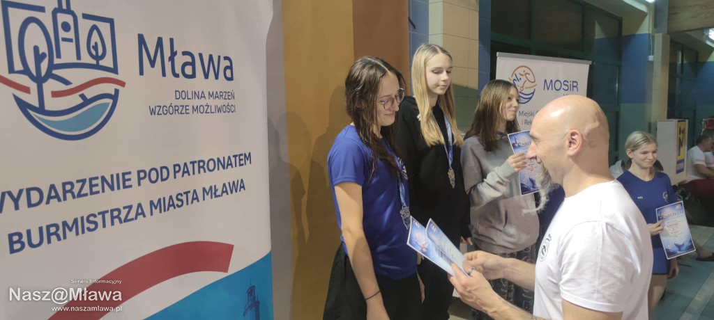 Mława dla pływania