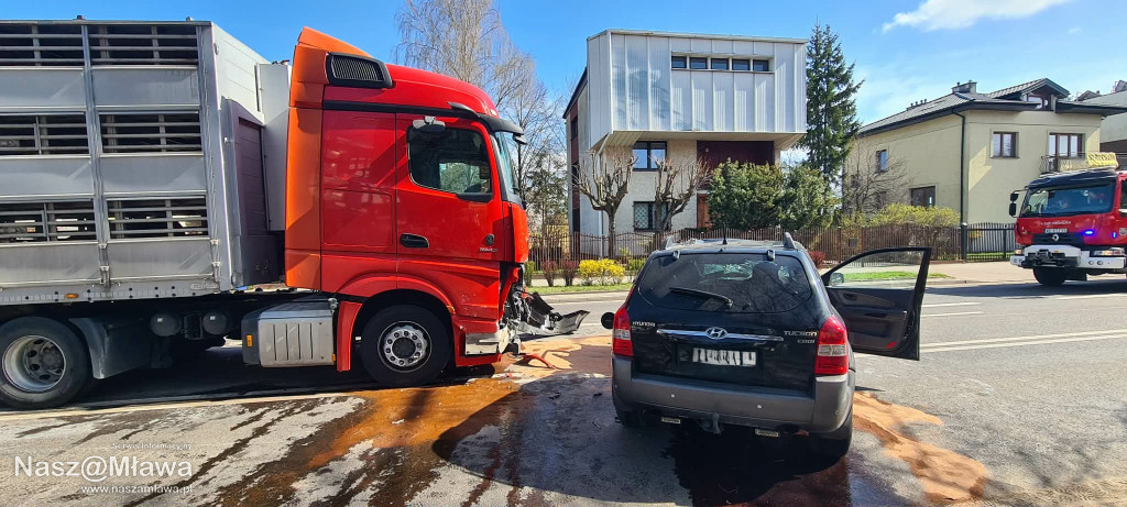 Z OSTATNIEJ CHWILI. Wypadek na skrzyżowaniu w centrum Mławy