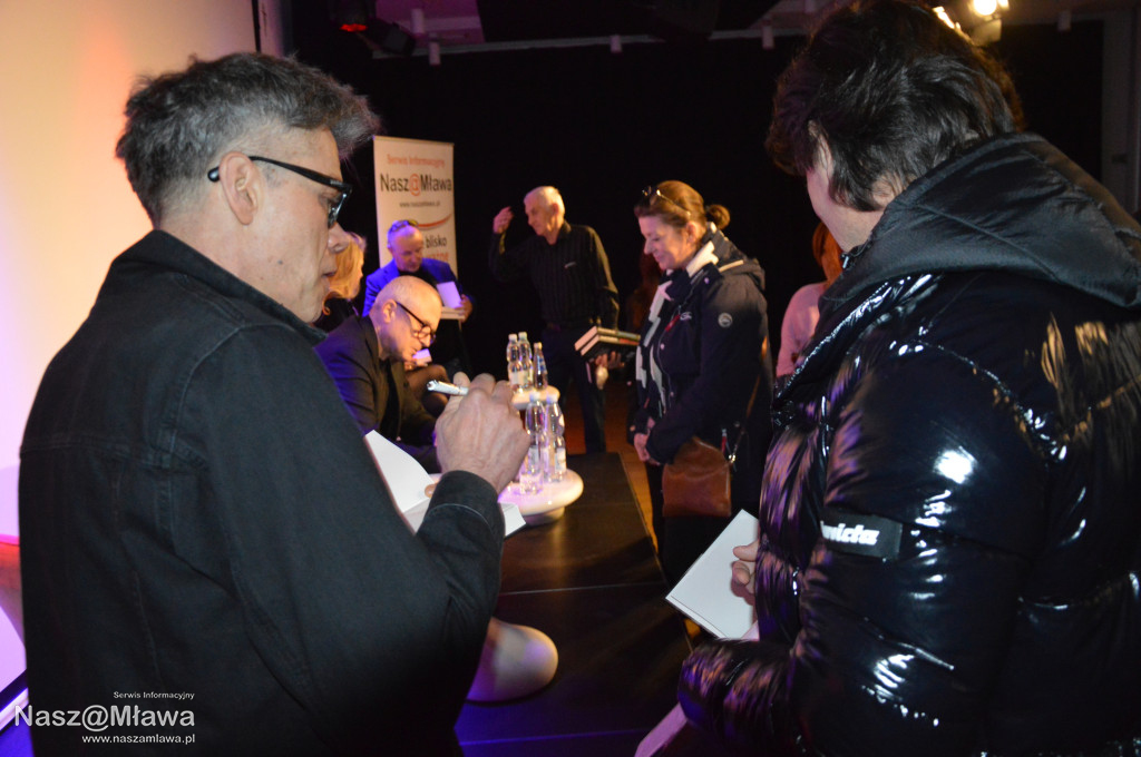 „Mogłem milczeć” – szczera rozmowa z Jackiem Duboisem i Igorem Tuleyą w Mławie