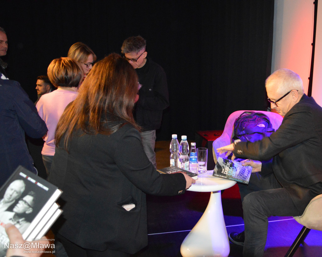 „Mogłem milczeć” – szczera rozmowa z Jackiem Duboisem i Igorem Tuleyą w Mławie