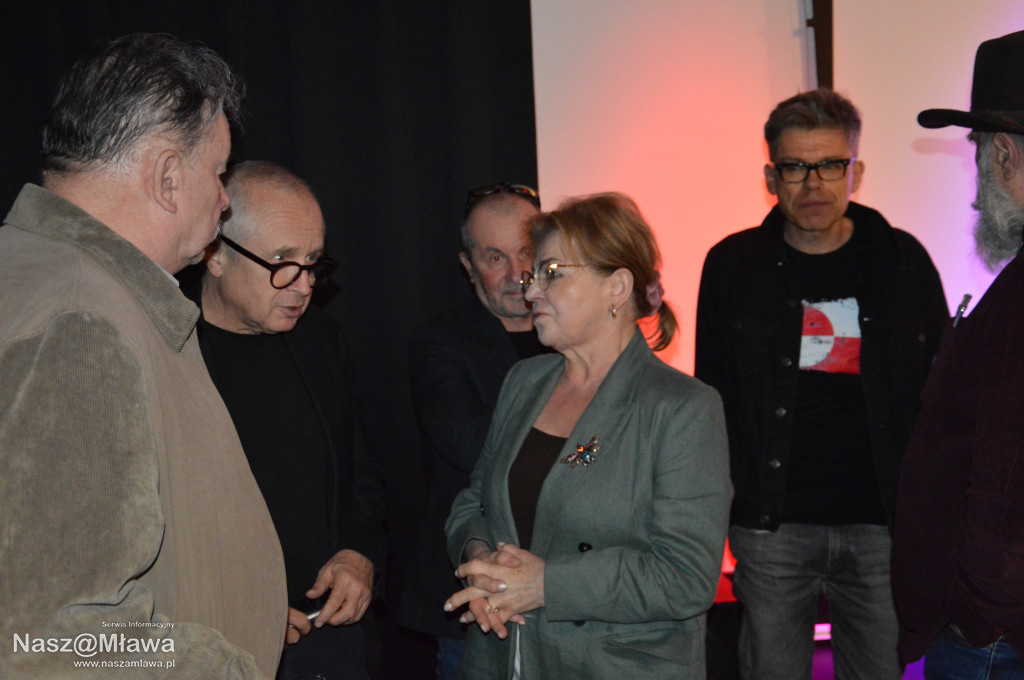 „Mogłem milczeć” – szczera rozmowa z Jackiem Duboisem i Igorem Tuleyą w Mławie