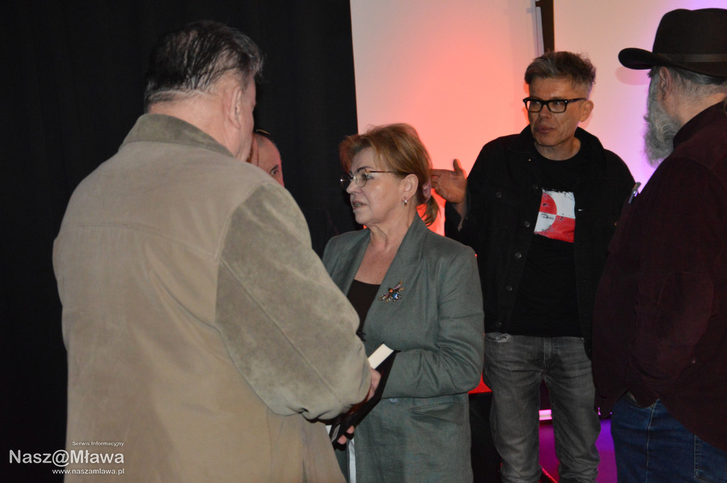 „Mogłem milczeć” – szczera rozmowa z Jackiem Duboisem i Igorem Tuleyą w Mławie