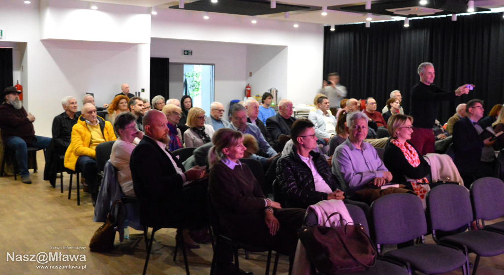 „Mogłem milczeć” – szczera rozmowa z Jackiem Duboisem i Igorem Tuleyą w Mławie