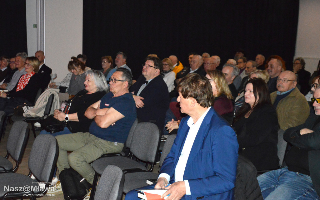 „Mogłem milczeć” – szczera rozmowa z Jackiem Duboisem i Igorem Tuleyą w Mławie