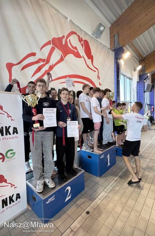 Elbląska wiosna - pływanie