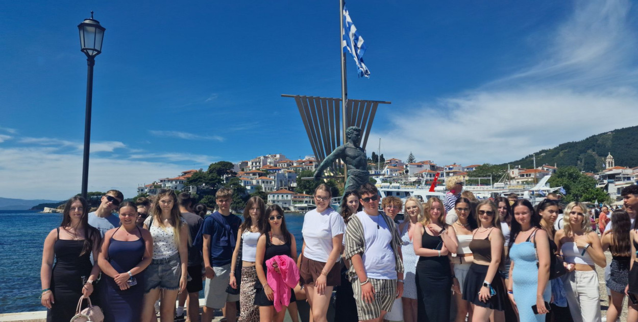 Uczniowie z Mławy podbijają Grecję. Sukces projektu Erasmus+ w ZS nr 2