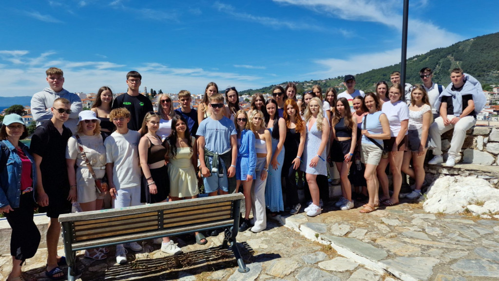 Uczniowie z Mławy podbijają Grecję. Sukces projektu Erasmus+ w ZS nr 2