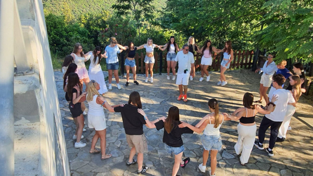 Uczniowie z Mławy podbijają Grecję. Sukces projektu Erasmus+ w ZS nr 2