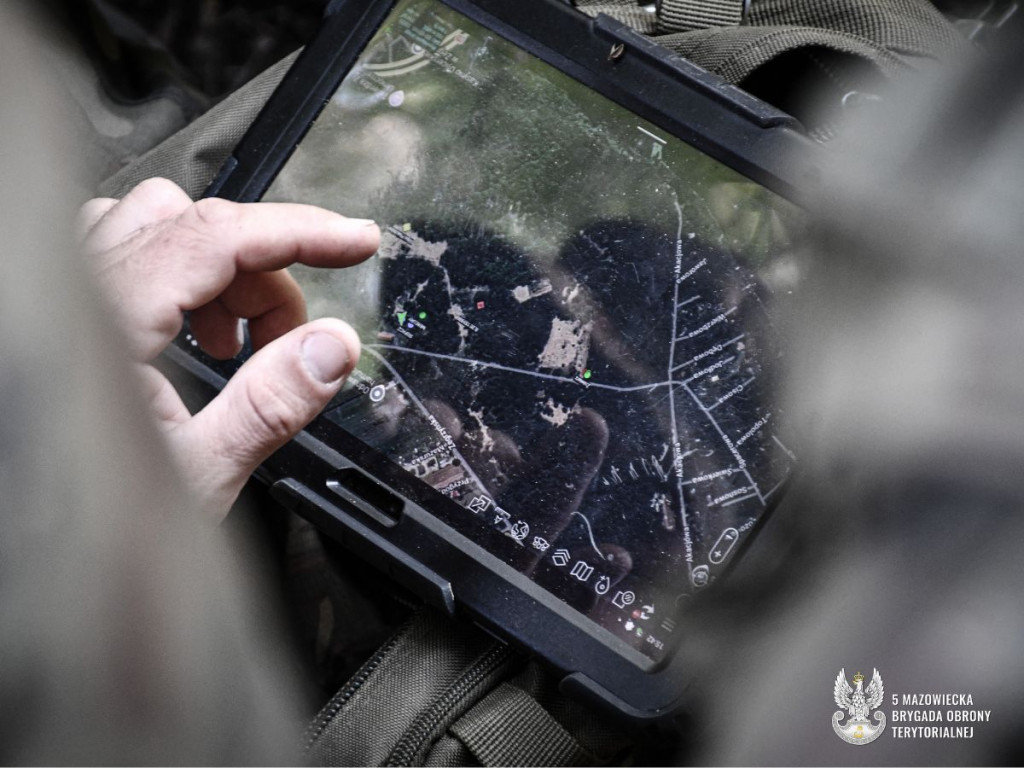 Jak 5 MBOT szkoli strzelców wyborowych i operatorów dronów