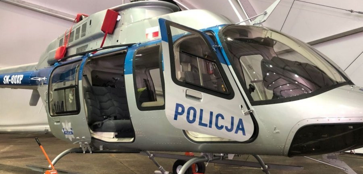 Black Hawki i transportery. Policja chwali się sprzętem [FILM]