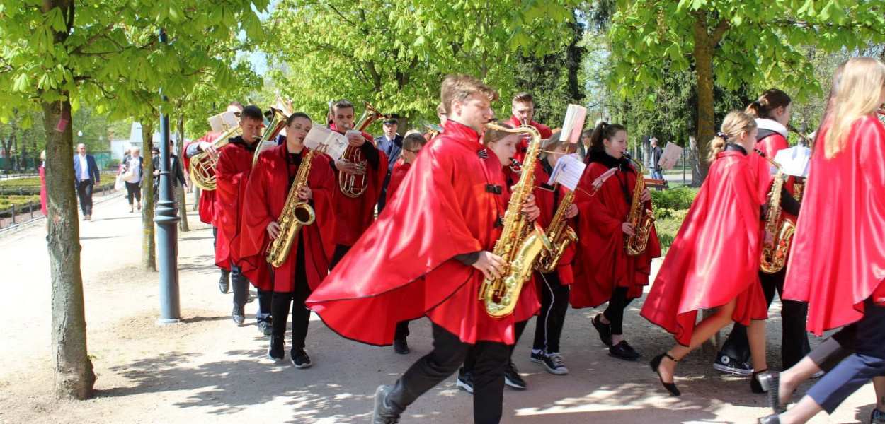 Festyn rodzinny, odpust i święto Konstytucji w Mławie