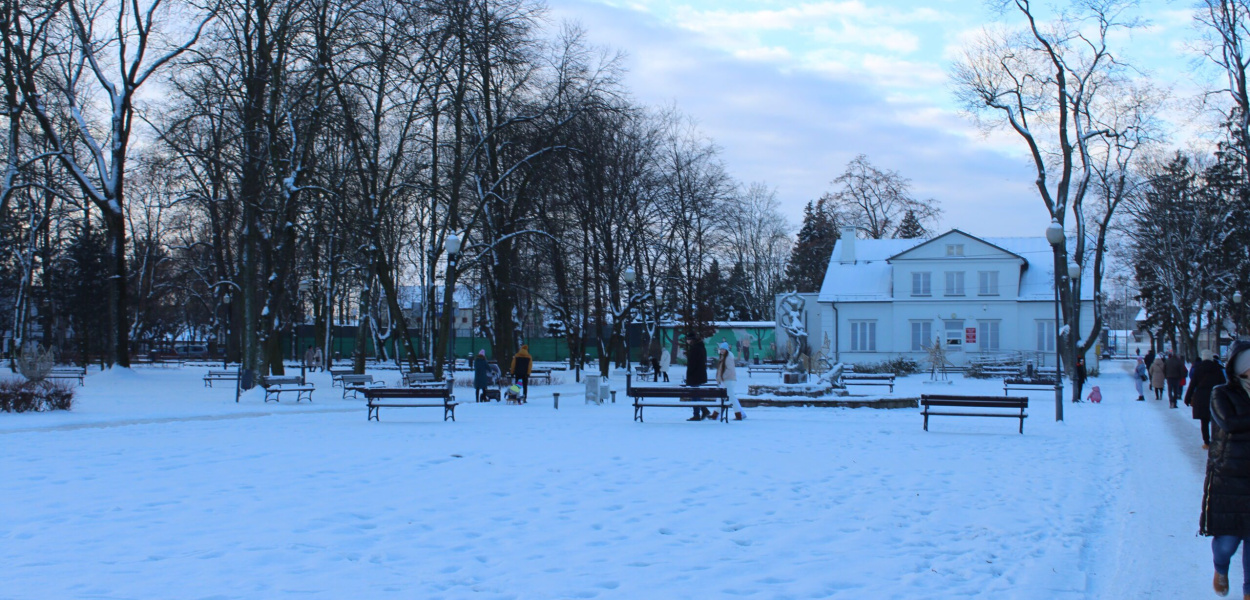 Mniej mieszkańców się rodzi, więcej umiera