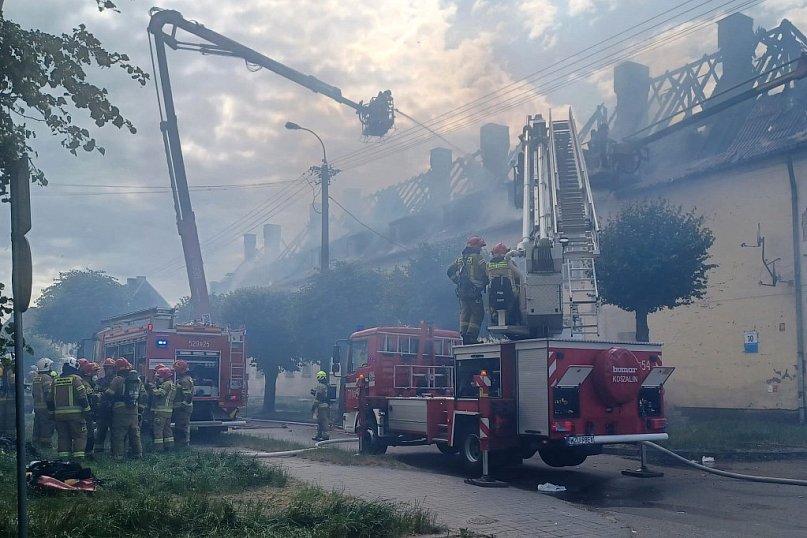 Mławska policja informuje o skutkach pożaru kamienicy przy ulicy Słowackiego