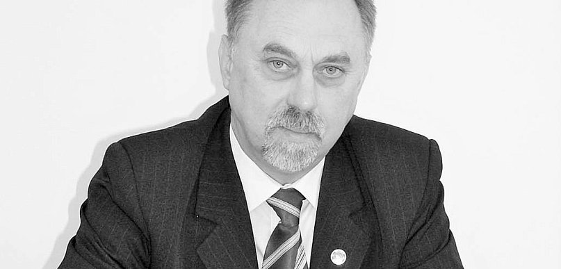  Nie żyje Janusz Sanocki - polityk, dziennikarz współpracujący z…