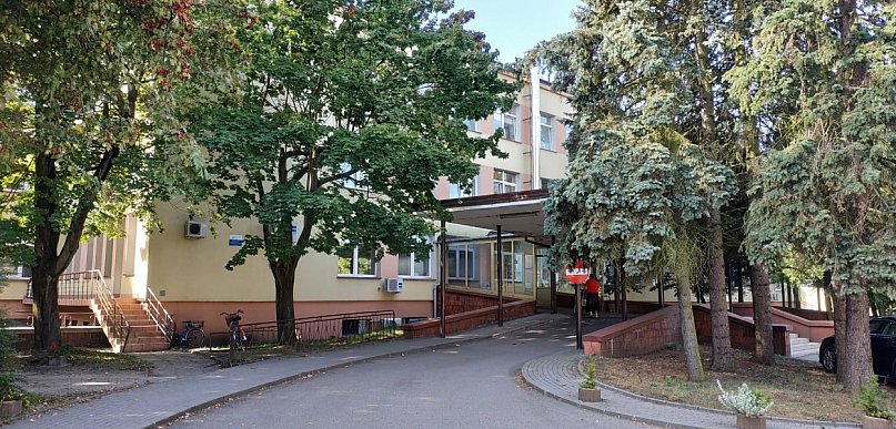 Skandal w szpitalu: Policja bada sprawę nietrzeźwego lekarza
