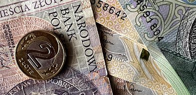 Blisko połowa Polaków wyda na święta mniej niż rok temu-214287