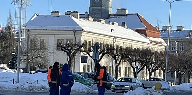 Zaczęły pękać rury. Woda błyskawicznie zamarza