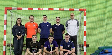 Kosmos znowu najwyżej. Czarnego konia nie brakowało