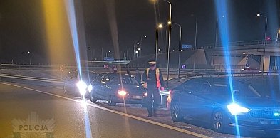 Nielegalny wyścig audi i skody na ekspresowej  S7