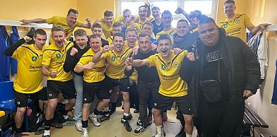 Rezerwowy na wagę punktów. Czwórka w derbach