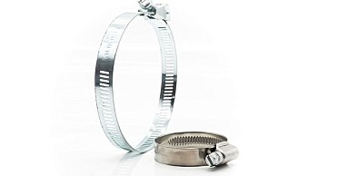 Rozwiązania do mocowania przewodów rur i elementów technicznych