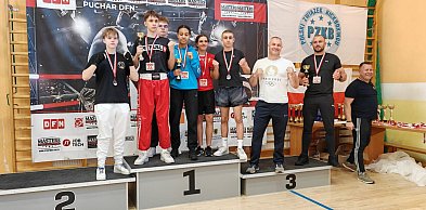 Majowy błysk kick-bokserów. Puchar na złoto