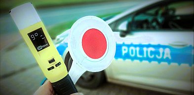Kompletnie pijany 38-latek na trasie S7. Groził policjantom śmiercią