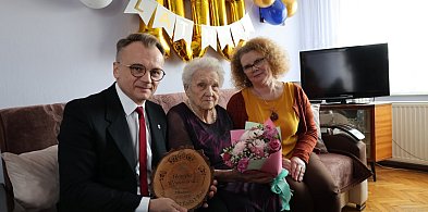 Setne urodziny pani Henryki Wyszomirskiej z Mławy-214654