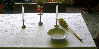 Polacy nie chcą już tak przyjmować księdza. Jest wyraźny sygnał