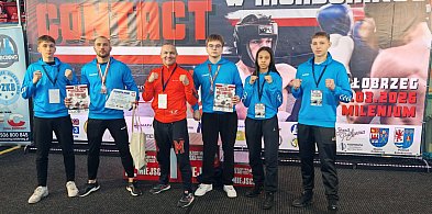 Srebro i brąz. Kickbokserzy na podium mistrzostw