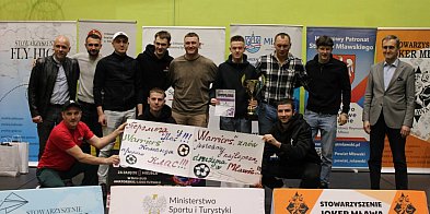 Liga podsumowana, piłkarze nagrodzeni. Warriors z tytułem