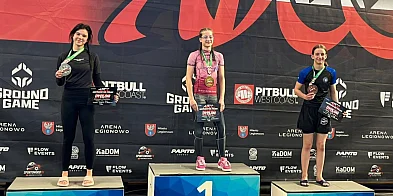 Husaria z medalami. Marcel ze złotem, dziewczęta ze srebrem