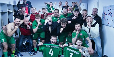 Wkra lepsza rzutem na taśmę. Świetny finisz Korony