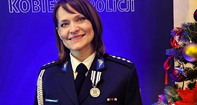 Anna Pawłowska rzeczniczka prasowa mławskiej policji uhonorowana na gali-214281