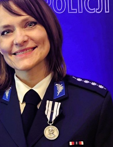 Anna Pawłowska rzeczniczka prasowa mławskiej policji uhonorowana na gali-214281