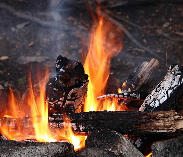 Rośnie kara. Jeden błąd przy ogniu i 30 tys. zł nie twoje!-214323