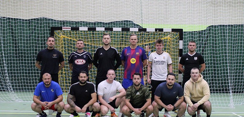 Młode Wilki w pierwszej czwórce. Kurowski nie odpuszcza