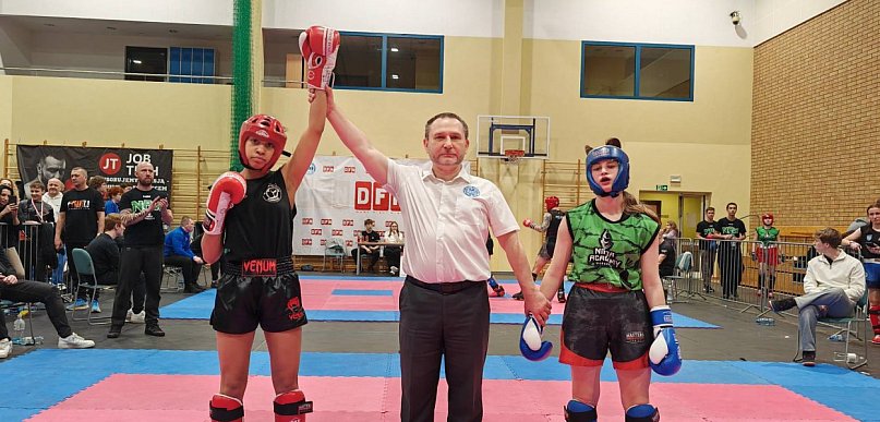 Złote występy kickobokserów. Debiutanci też obecni