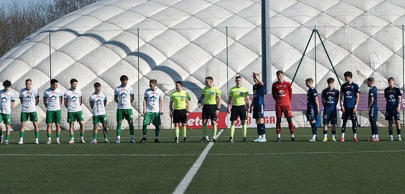 Więcej czerwonych kartek niż strzałów. Przegrana w Płocku