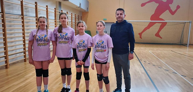 Siatkarska moc w Drobinie. Dziewczęta śladami Glinki