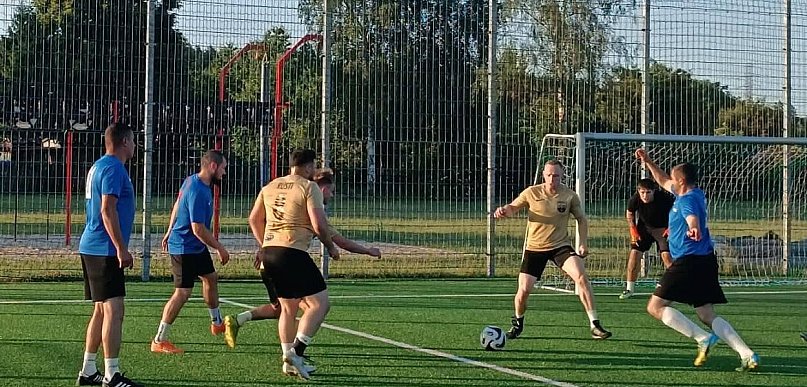 Piorunujący start Warriors. Cztery ekipy bez porażki
