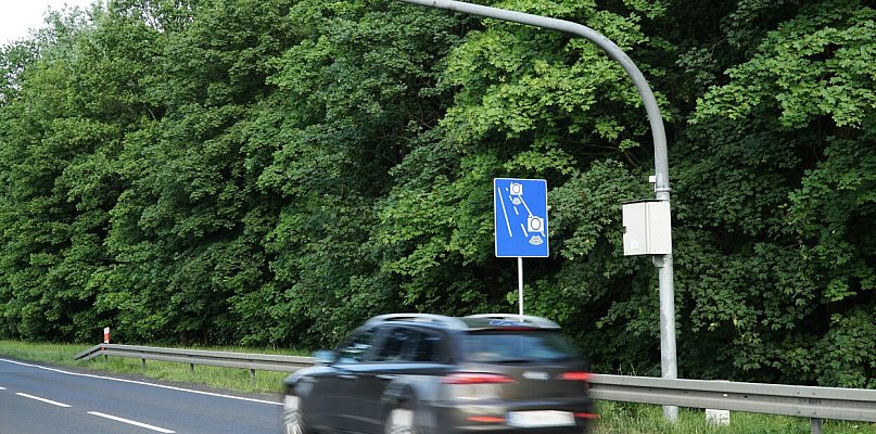 Odcinkowy pomiar zawyżał prędkość. Co z mandatami?