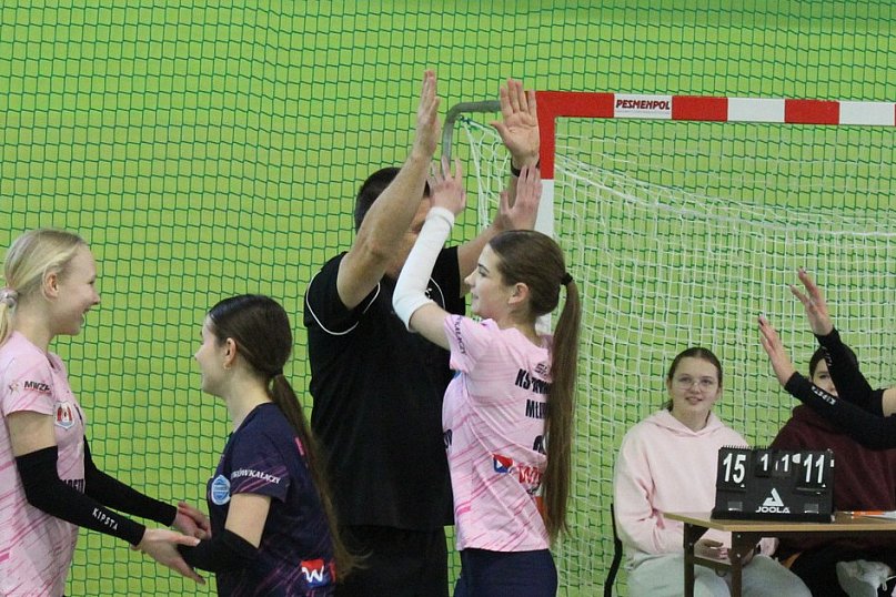 Hala w Szreńsku - siatkówka