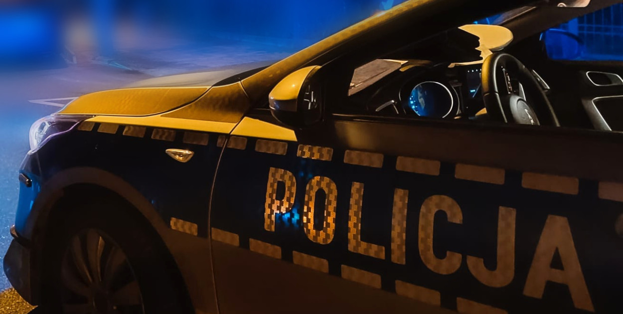 2,7 promila na Podmiejskiej. Pijany mławianin uderzył w samochód