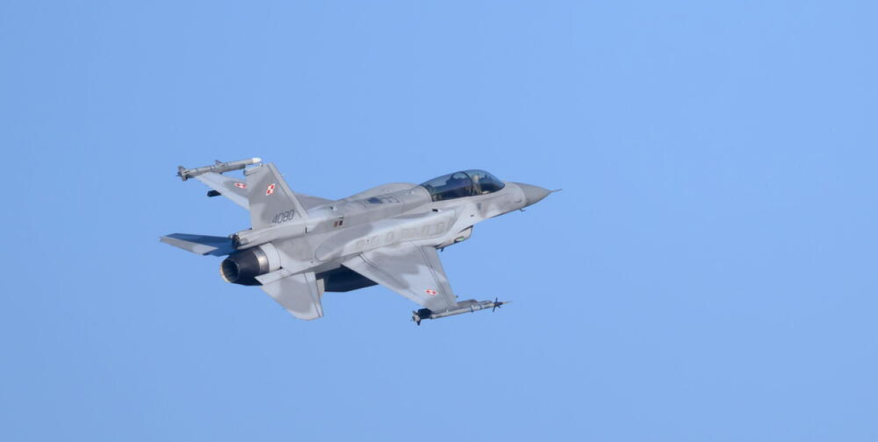 Dowództwo Operacyjne RSZ: polskie myśliwce przechwyciły rosyjski samolot rozpoznaw