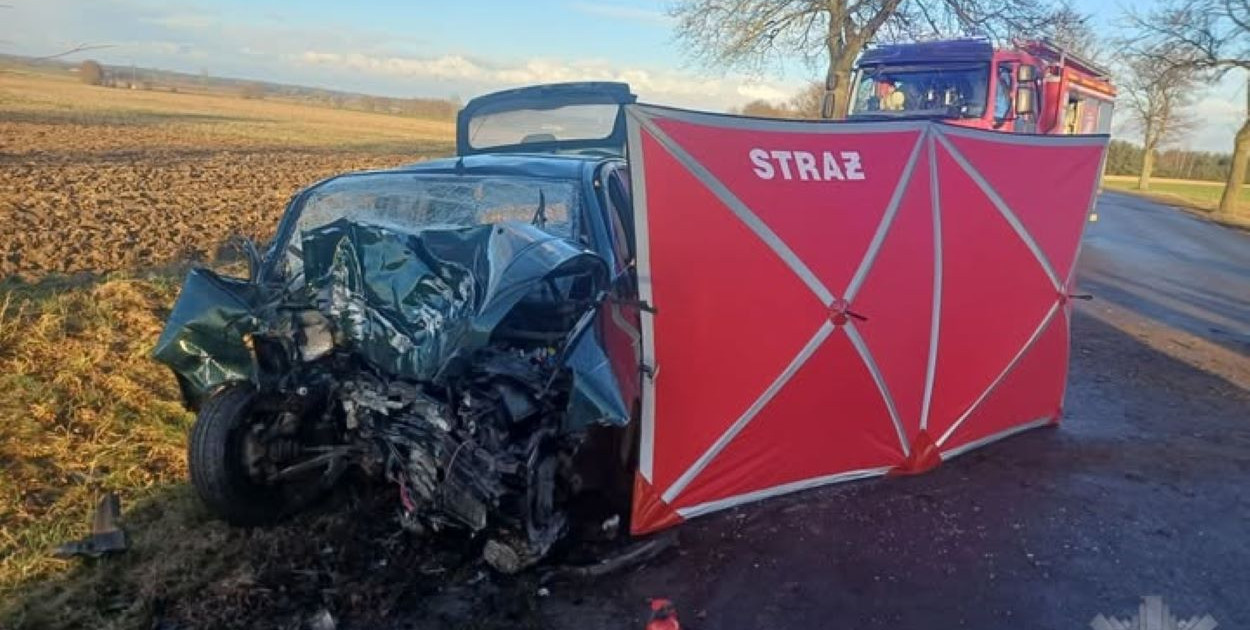 Mława. Tragiczny wypadek na śliskiej nawierzchni