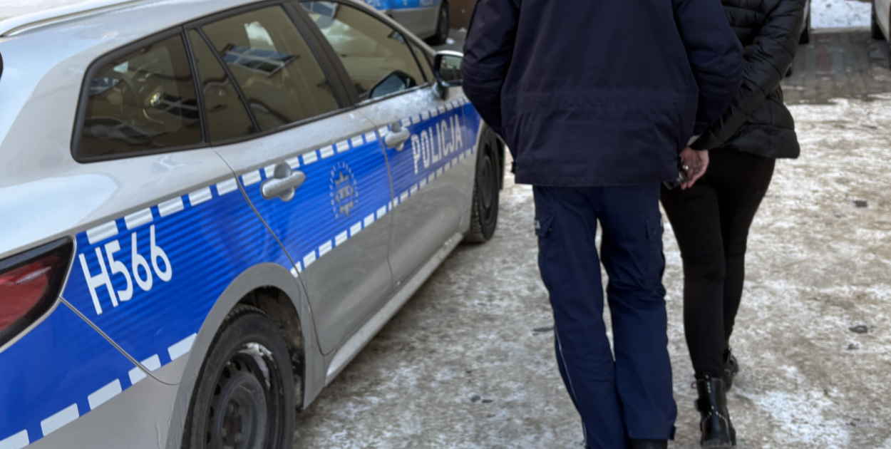 Zlecała przelewy, nie płaciła i kradła. Mławska policja zatrzymała kobietę