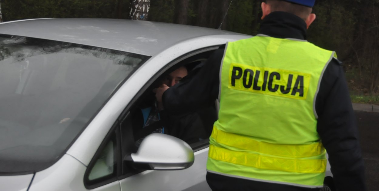 Ile państwo zarabia na mandatach